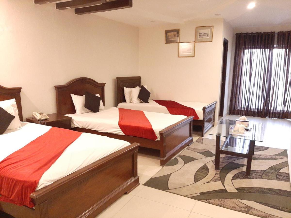 Gulberg Continental Hotel Lahore Ngoại thất bức ảnh