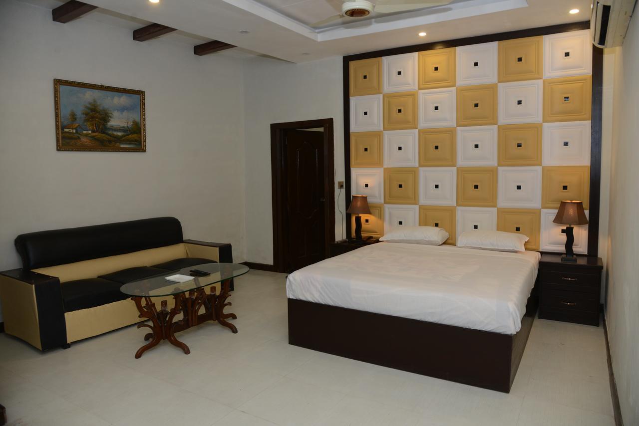 Gulberg Continental Hotel Lahore Ngoại thất bức ảnh