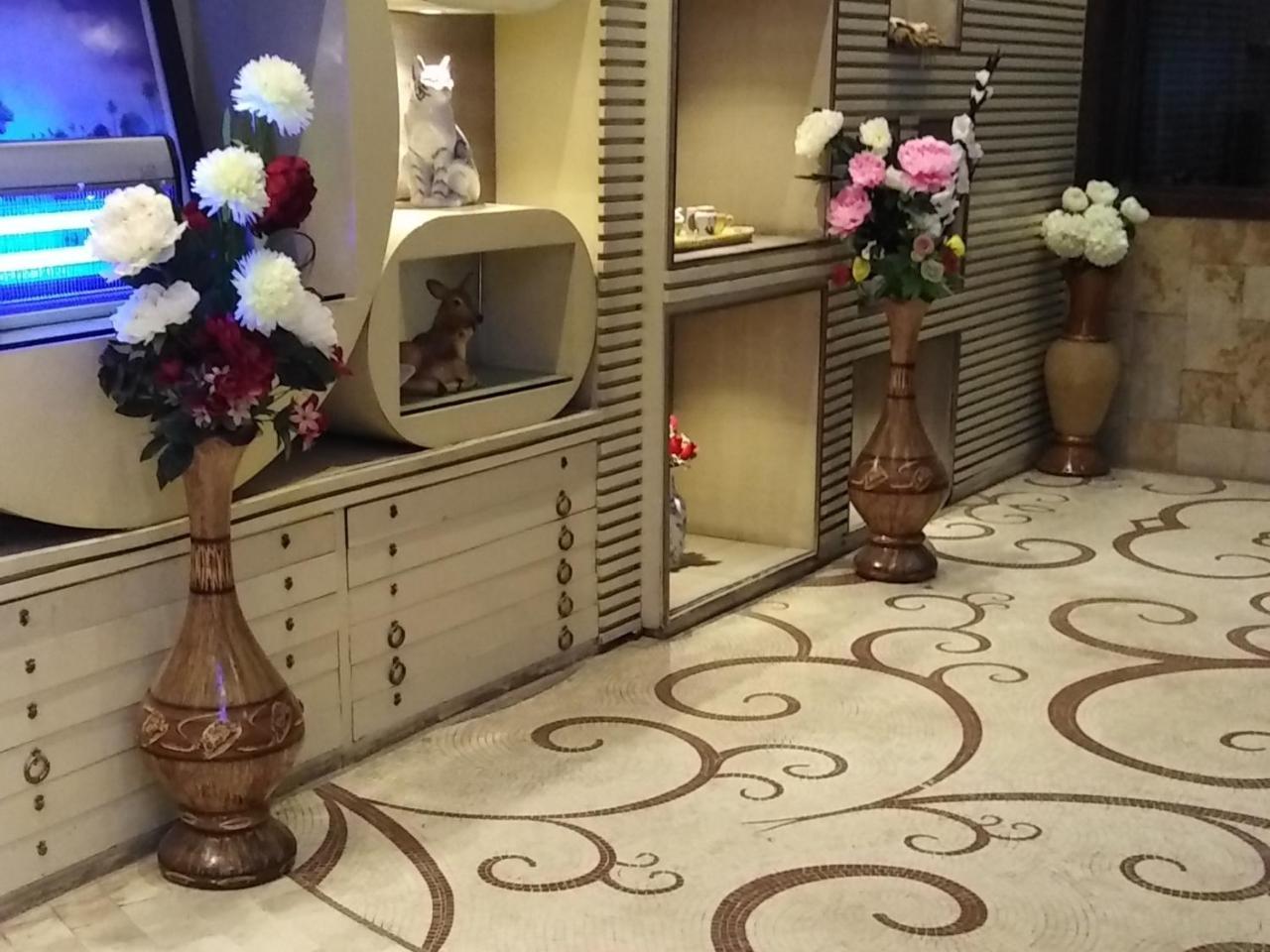 Gulberg Continental Hotel Lahore Ngoại thất bức ảnh