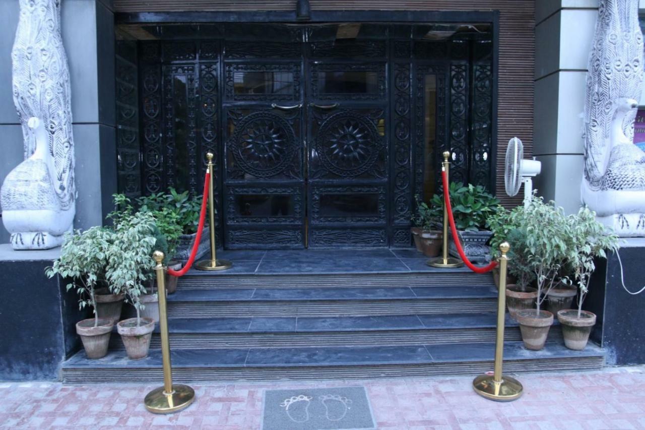 Gulberg Continental Hotel Lahore Ngoại thất bức ảnh