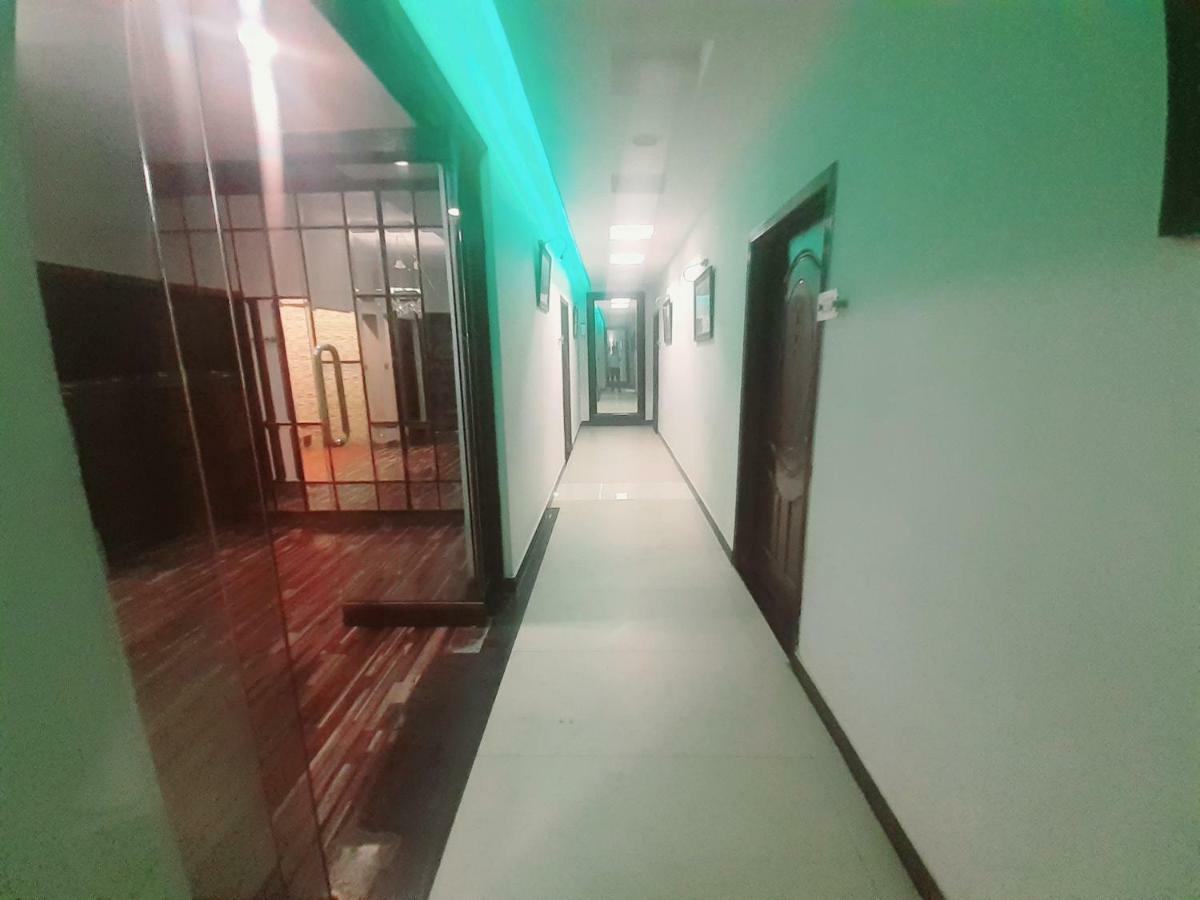 Gulberg Continental Hotel Lahore Ngoại thất bức ảnh