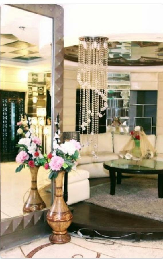 Gulberg Continental Hotel Lahore Ngoại thất bức ảnh